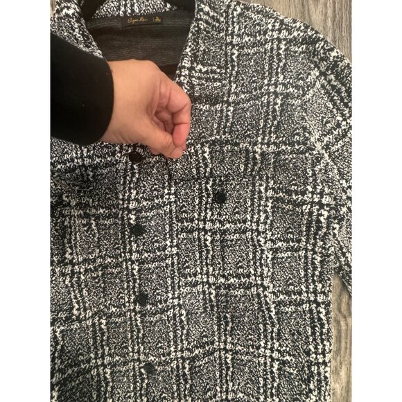 Sugar Rain Black & White Plaid Long-Sleeve Button-Down Jacket With Chest & Side - Picture 7 of 11